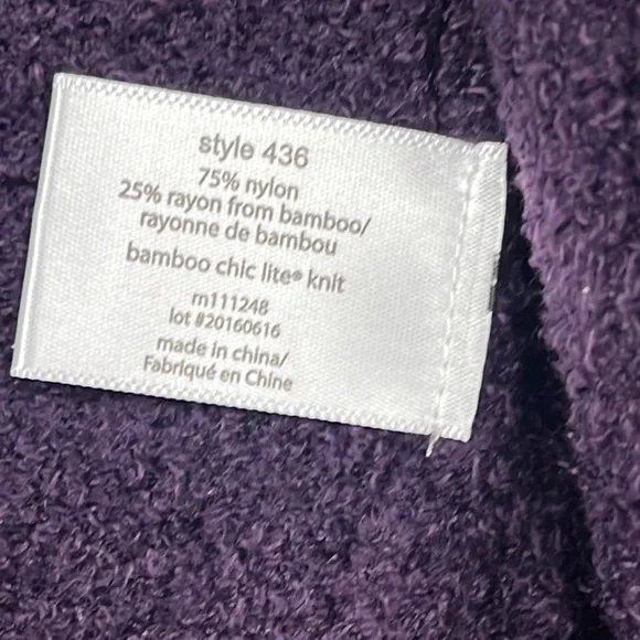 Barefoot Dreams women’s Bamboo Chic Lite cardigan in purple. Size L/XL - Picture 7 of 11